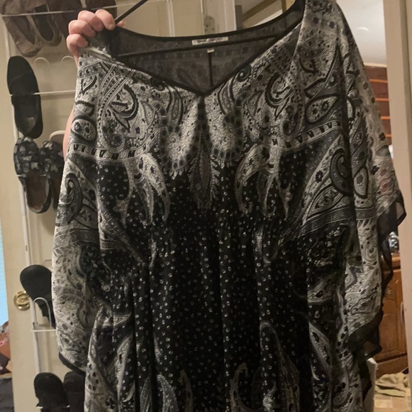 Beautiful - Picture 2 of 3